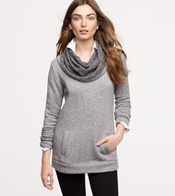 Funnelneck sweatshirt
