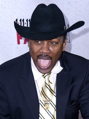 Boxer Joe Frazier dies at 67