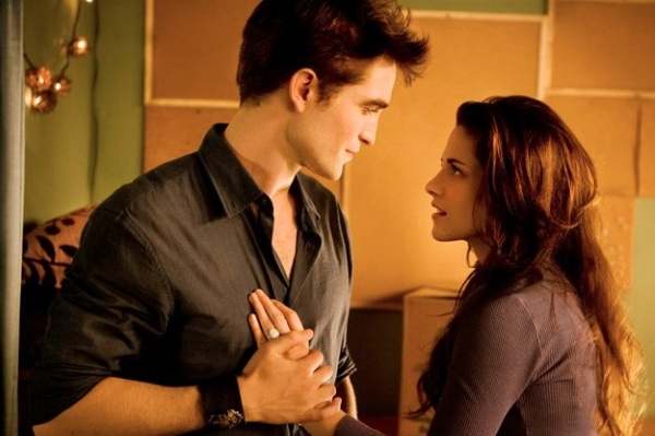 Edward and Bella's romance rules the Box Office again