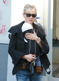 Delilah (Kimberly Stewart and Benicio del Toro's daughter)