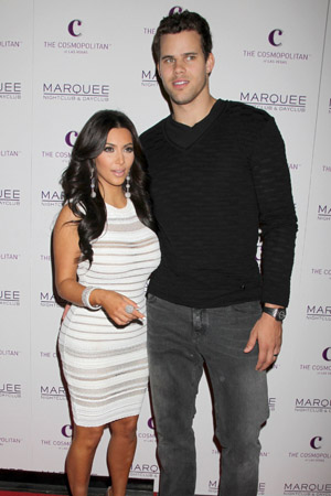 Kris Humphries vows that he's not gay
