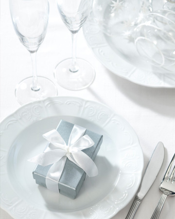 Party favors for holiday party