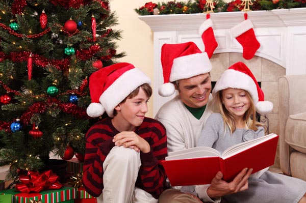 reading to kids on Christmas