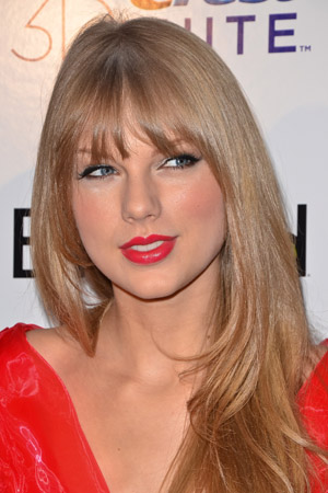 Taylor Swift premieres 