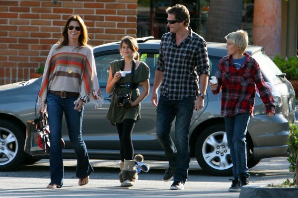 Cindy Crawford and family
