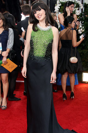 Zooey Deschanel rocked a tuxedo manicure at the Golden Globes