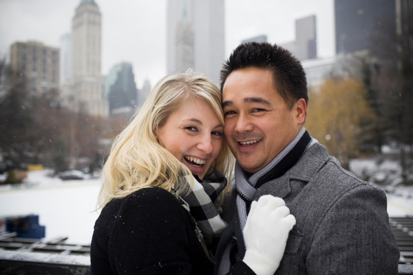 Couple on winter vacation in NYC