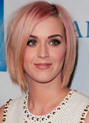 Katy Perry -- Demi bob