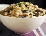 Creamy barley with mushrooms and spinach