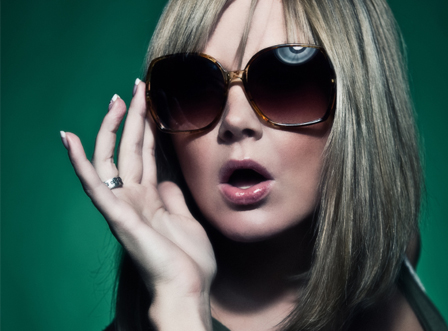 Woman wearing tortise shell glasses