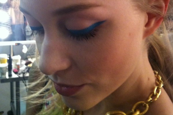 Cat-eye look