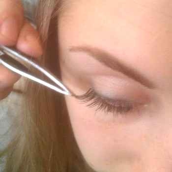 Applying eyelashes