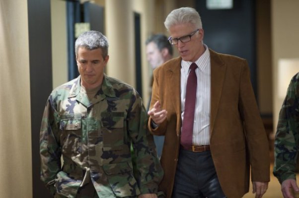 Dermot Mulroney and Ted Danson in Big Miracle