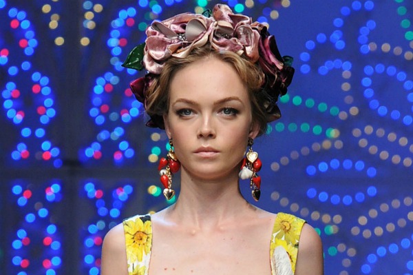 Dolce & Gabbana - Fashion Week Spring 2012