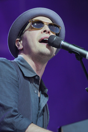 Gavin DeGraw joining Dancing With the Stars