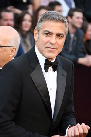 George Clooney doesn't care if you think he's gay!