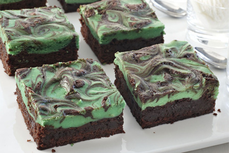 green-cheesecake-brownies.jpg