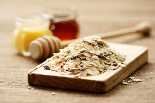 honey and oatmeal skincare
