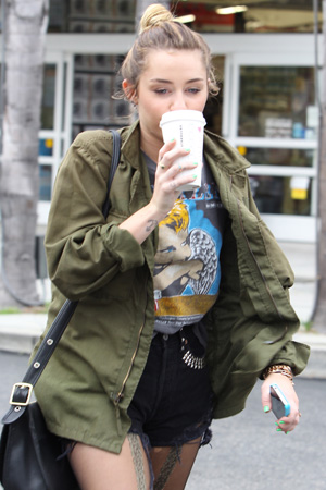 Miley Cyrus spotted at weed shop