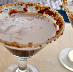 Minny's famous s'mores martini