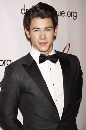 Nick Jonas Succeeds on Broadway