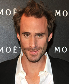 Joseph Fiennes