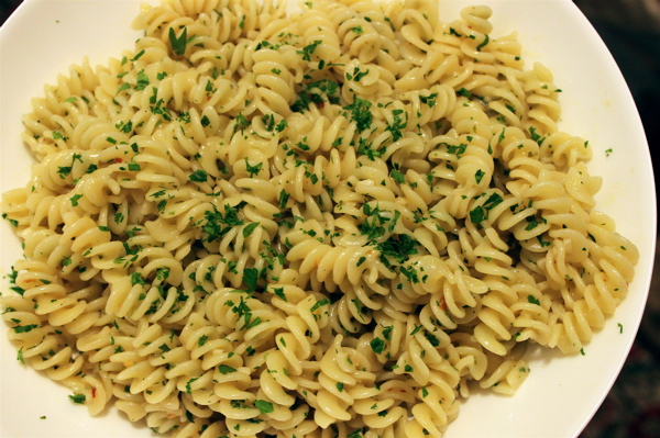 Herbed lemon pasta