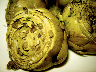 Artichokes stuffed with garlic and capers recipe