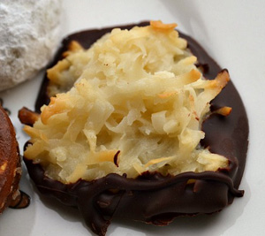 Chocolate macaroons