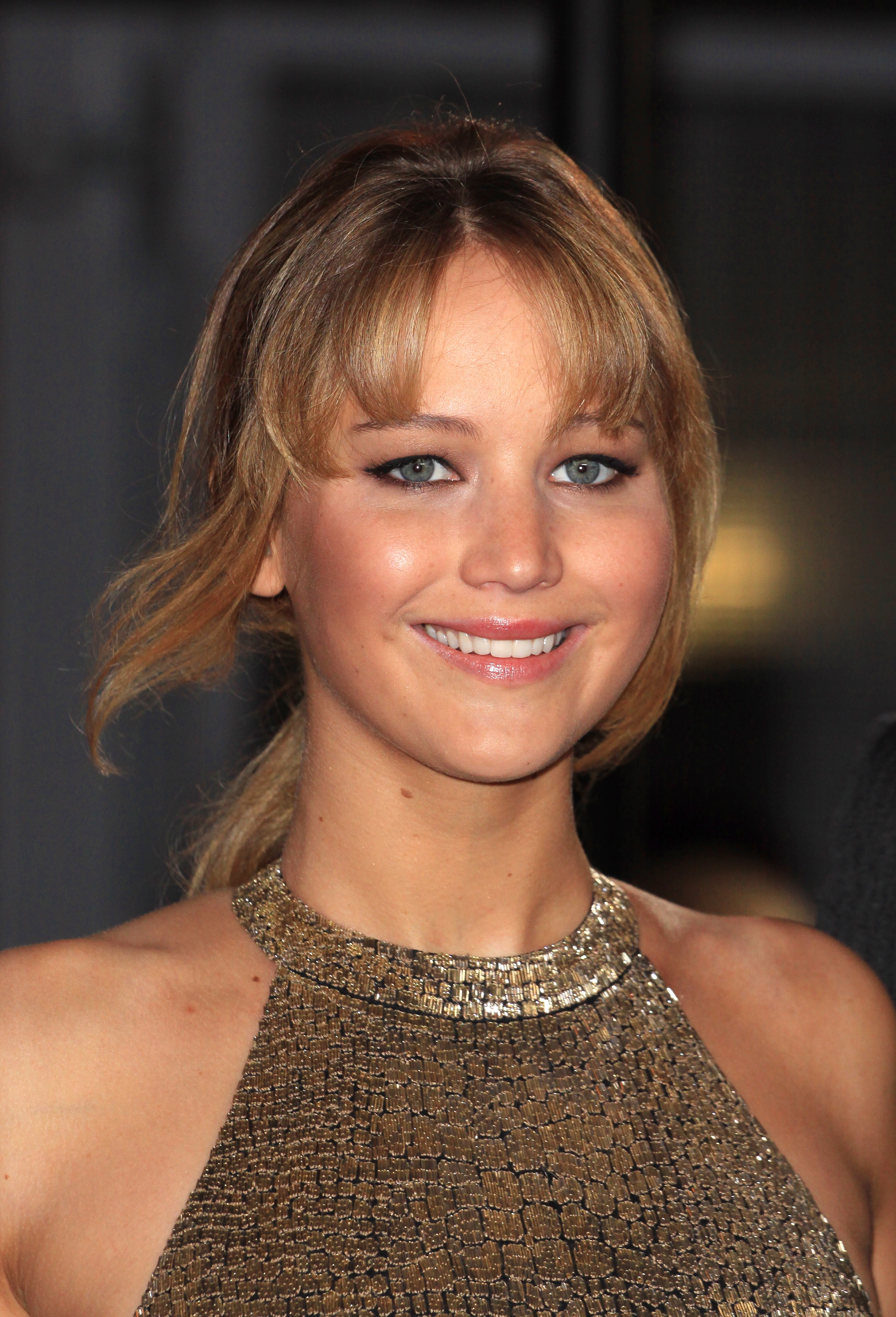 Jennifer Lawrence fake-feud with Kristen Stewart