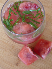Melon berry punch