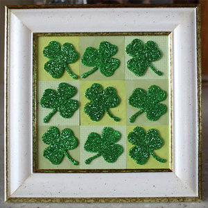 Mini shamrock art