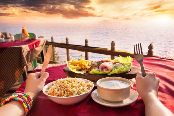Vegan food on the beach