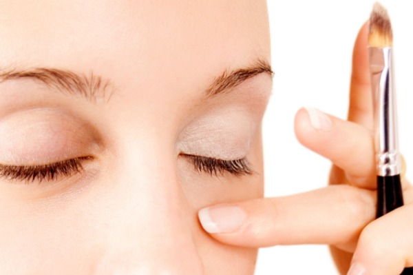 Undereye concealer