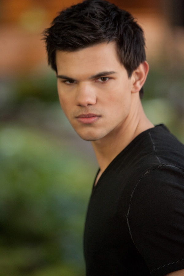 Twilight Breaking Dawn Part 2 new pics!