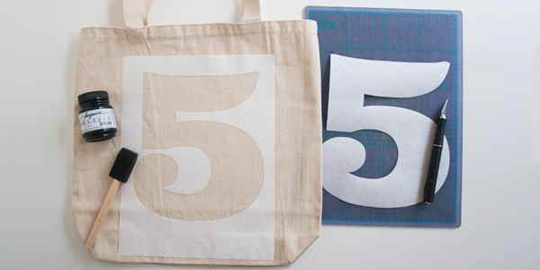 DIY craft tutorial: lucky number tote bag step 3