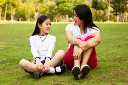 Mom talking to tween daughter