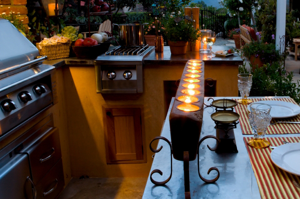 Outdoor kitchen