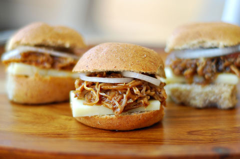 Pulled pork sliders recipe
