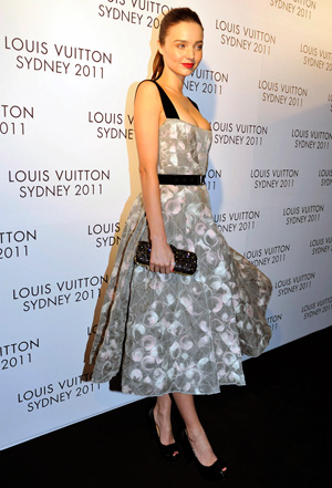 Miranda Kerr wearing fifties style dress