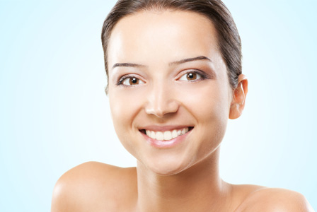 Woman in her 20s with healthy skin