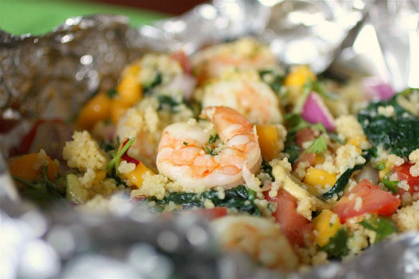 Shrimp with Mango Salsa Packets