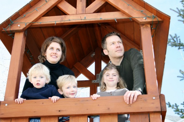 Backyard playhouse - fort