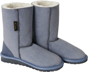 Beach boots