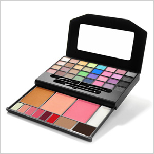 e.l.f Studio Makeup Clutch Palette