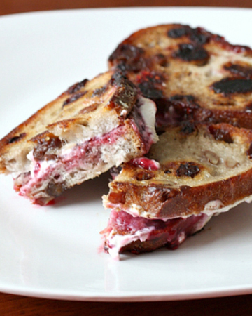 Fromage blanc with raspberry preserves grilled cheese recipe