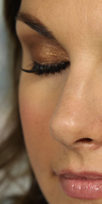 How to get Jessica Simpson's earth tone smokey eye