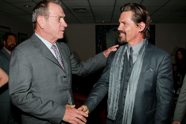 Tommy Lee Jones and Josh Brolin