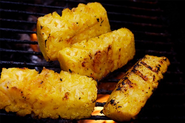 Grilled pineapple