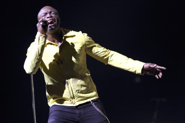 Seal speaking about singing and his split